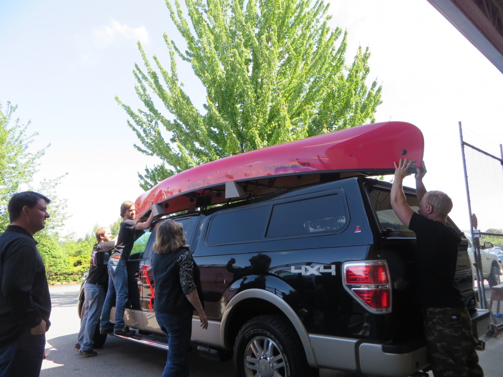 Loading The Helinda for the road. 